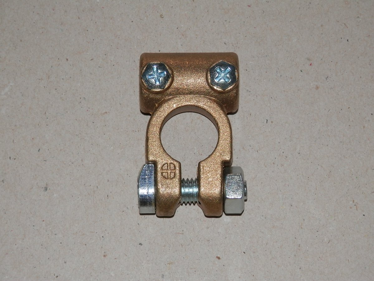 GRISONI bateriová svorka 17,5 mm(+), upevňovací šrouby, kabel 50-70mm